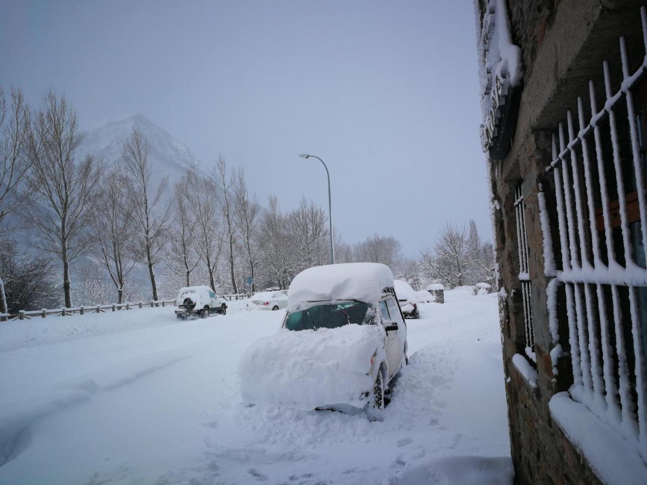 Hotel Rural La Campanona Villager de Laciana Kültér fotó